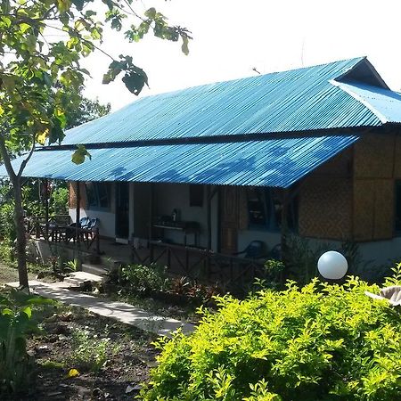 Leko Lembo Guesthouse Keli Esterno foto